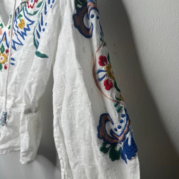 Forever That Girl White Embroidered Peasant Blouse Boho Festival Top 100% Cotton - Picture 5 of 12